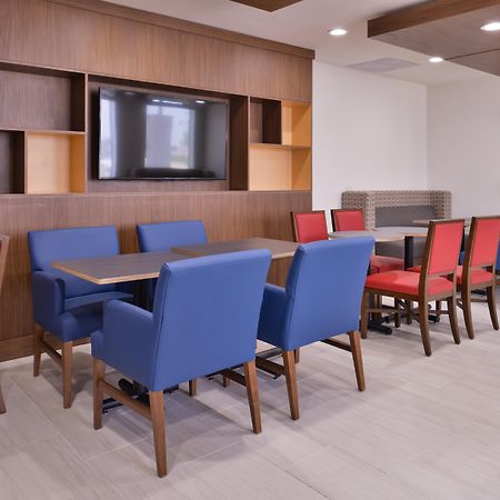 Holiday Inn Express Hotel And Suites Mesquite By Ihg Ngoại thất bức ảnh