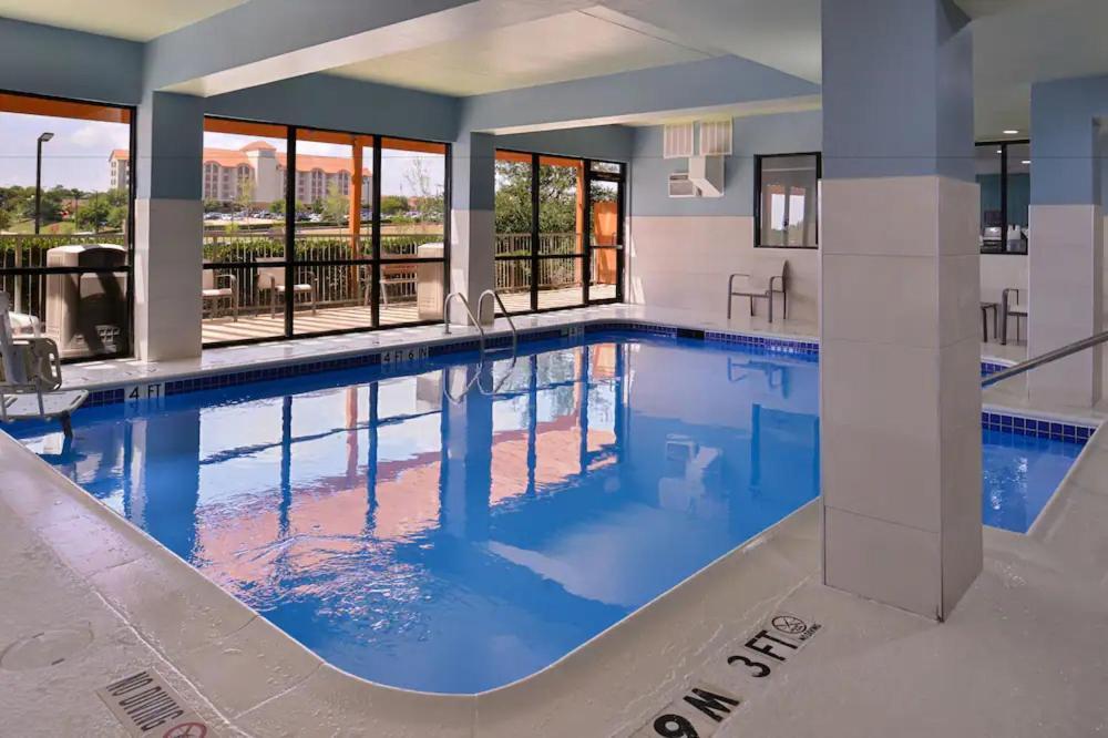 Holiday Inn Express Hotel And Suites Mesquite By Ihg Ngoại thất bức ảnh
