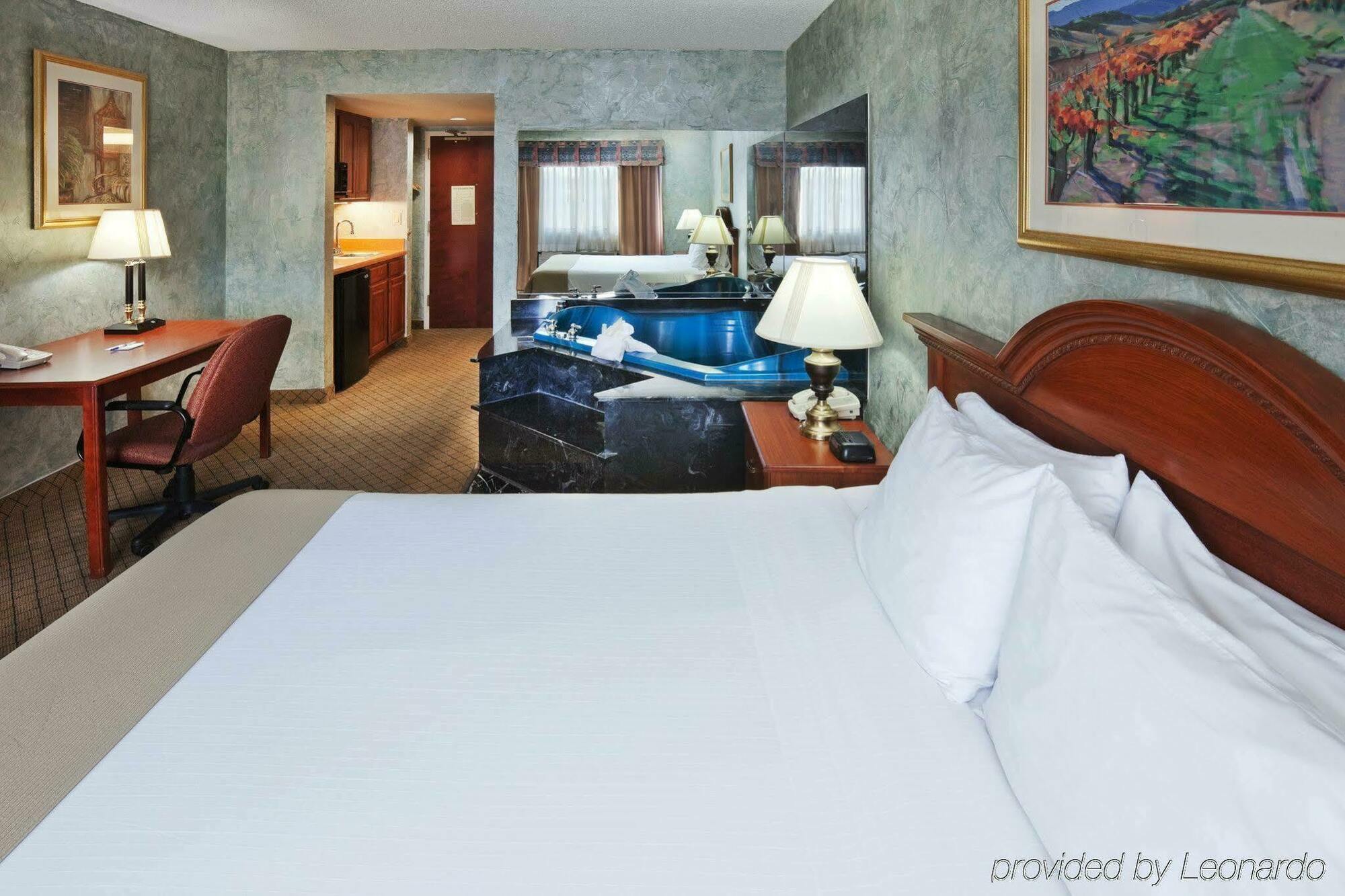 Holiday Inn Express Hotel And Suites Mesquite By Ihg Ngoại thất bức ảnh